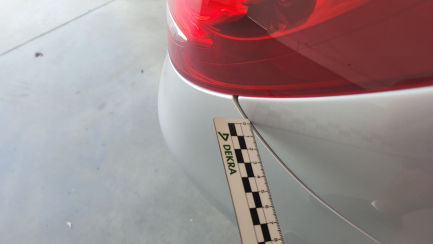 Zdjęcie przedmiotu: Mercedes-benz E 220 d 4-Matic 9G-TRONIC