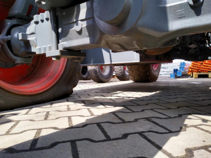 Zdjęcie przedmiotu: CLAAS 415 415-01 / 6030 Scorpion telescopic loader