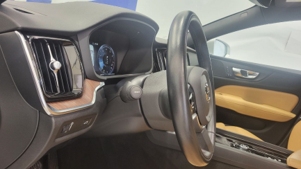 Zdjęcie przedmiotu: Volvo S60 T5 AWD Inscription aut