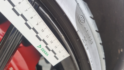 Zdjęcie przedmiotu: Tesla Model 3 Performance AWD