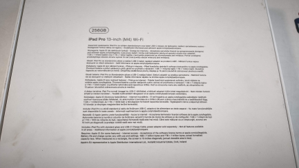 Zdjęcie przedmiotu: Планшет Apple iPad Pro 13'' 7-го покоління 2024 року, 256 ГБ, Wi-Fi Space Black - Код виробника: MVX23HC/A