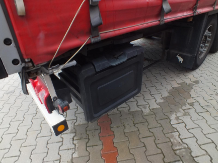 Zdjęcie przedmiotu: SCHMITZ CARGOBULL SCB*S3T Curtain semitrailer