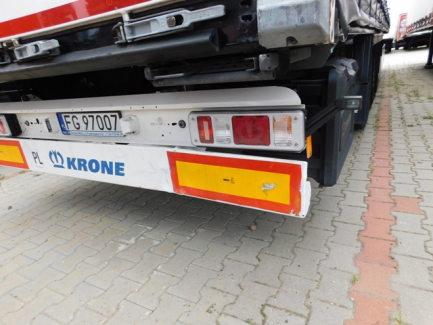Zdjęcie przedmiotu: KRONE SD Curtain semitrailer