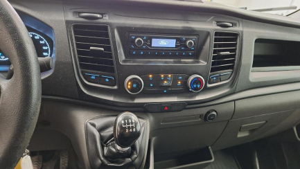 Zdjęcie przedmiotu: Ford Transit 2.0 TDCi DPF E6.2 3.5t L2H2 Ambiente