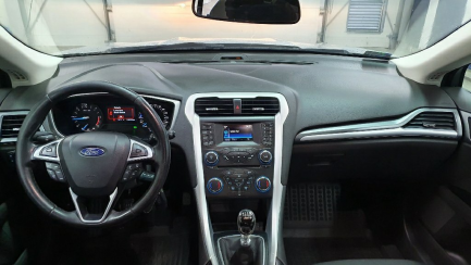 Zdjęcie przedmiotu: Ford Mondeo 2.0 TDCi Silver X (Amb.)