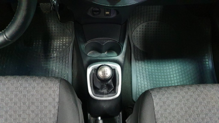 Zdjęcie przedmiotu: Toyota Yaris Hatchback 1.0 Premium