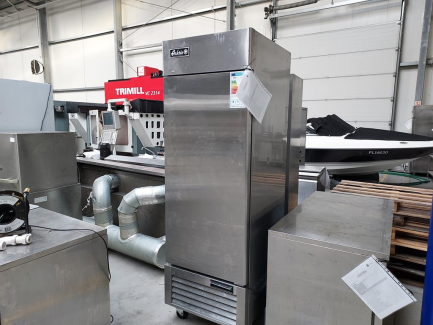 Zdjęcie przedmiotu: Catering equipment set