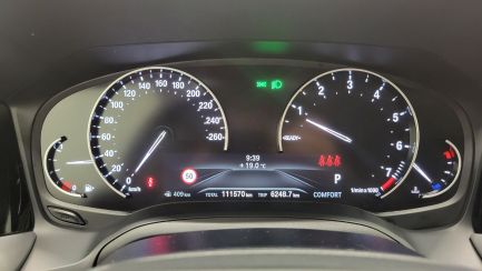 Zdjęcie przedmiotu: BMW 320i Advantage aut