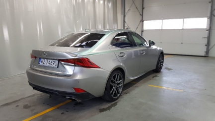 Zdjęcie przedmiotu: Lexus IS200T sedan