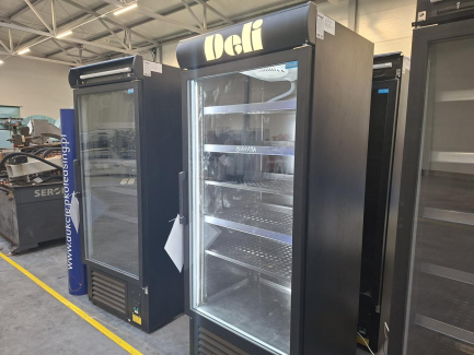 Zdjęcie przedmiotu: Witryny chłodnicze IGLOO – 4 szt.