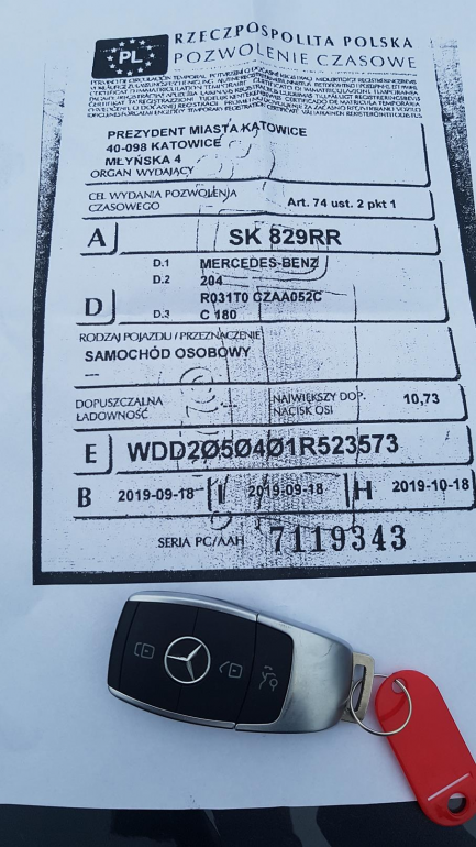 Zdjęcie przedmiotu: Mercedes-benz C 180 9G-TRONIC
