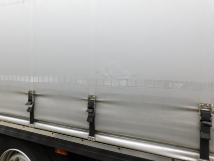 Zdjęcie przedmiotu: KRONE SD Curtain semitrailer