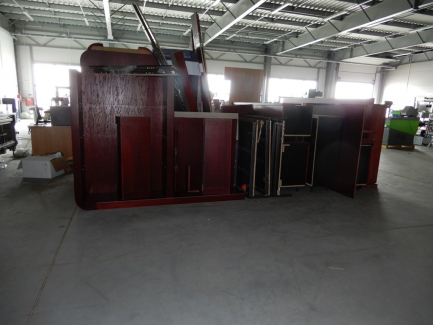 Zdjęcie przedmiotu: A set of MAGNA TRADE bar furniture