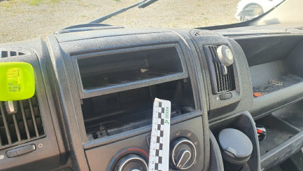 Zdjęcie przedmiotu: Peugeot BOXER 435 BlueHDi Euro 6 2999ccm - 180KM 3,5t 