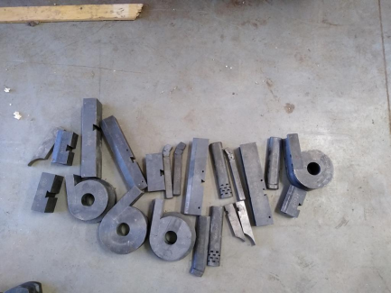 Zdjęcie przedmiotu: Jiangsu Hefeng Mechanical Making Co., Ltd. (China) DW50NC. Hydraulic bending machine