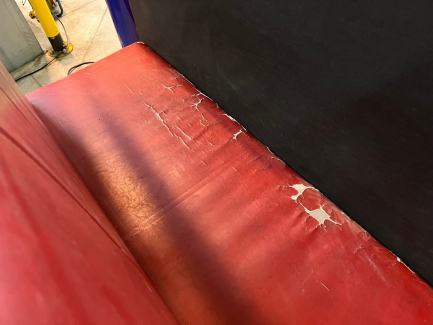 Zdjęcie przedmiotu: A set of restaurant furniture