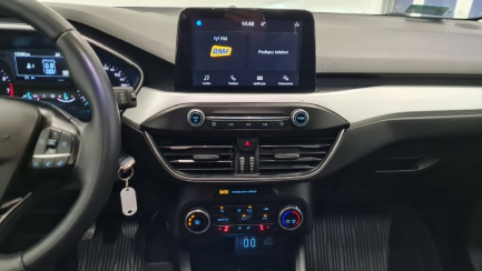 Zdjęcie przedmiotu: Ford Focus 1.0 EcoBoost Connected