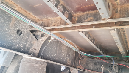 Zdjęcie przedmiotu: KRONE PROFI LINER SDP27 curtain semi-trailer