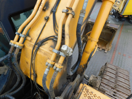 Zdjęcie przedmiotu: Hyundai Heavy Industries CO tracked excavator. LTD. R500LC - 7A