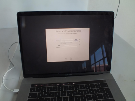 Zdjęcie przedmiotu: LAPTOP APPLE MAC BOOK PRO 15
