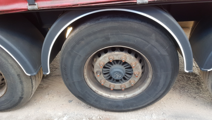 Zdjęcie przedmiotu: Wielton NS-3 curtain semi-trailer