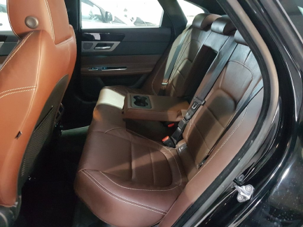 Zdjęcie przedmiotu: Jaguar Xf