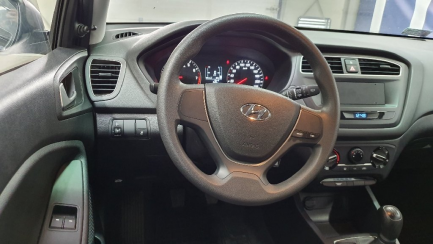 Zdjęcie przedmiotu: Hyundai I20 Hatchback