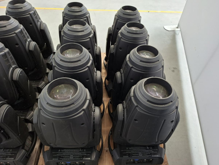 Zdjęcie przedmiotu: Ruchoma głowica oświetleniowa ROBE POINTE MS 280 – 20 szt.