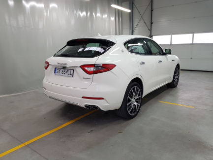Zdjęcie przedmiotu: Maserati Levante