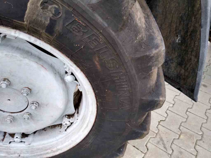 Zdjęcie przedmiotu: AUKCJA PAKIETOWA Ciągnik rolniczy Belarus 1221.2 + Przyczepa zrywkowa Palms 12D/700