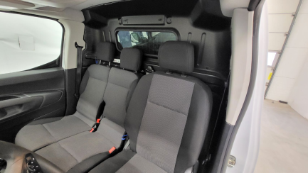 Zdjęcie przedmiotu: Opel Combo Basic E Cargo
