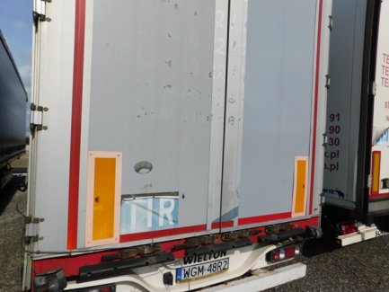 Zdjęcie przedmiotu: AUCTION OF THE DAY WIELTON NS3K Curtain trailer
