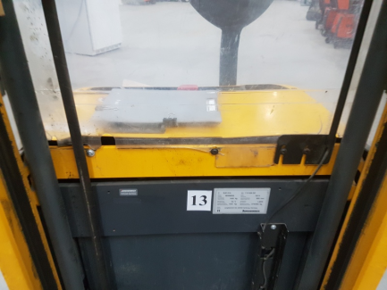 Zdjęcie przedmiotu: W&oacute;zek widłowy Jungheirich EJC214 115 535 DZ 