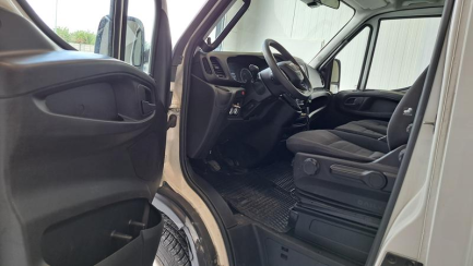 Zdjęcie przedmiotu: Iveco DAILY E6 3.5t chłodnia z agregatem