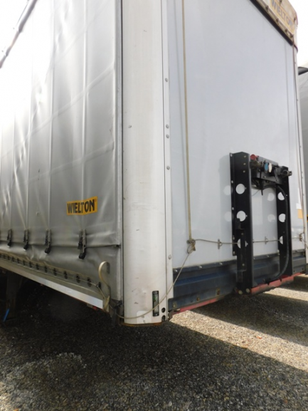 Zdjęcie przedmiotu: AUCTION OF THE DAY WIELTON NS3K Curtain trailer