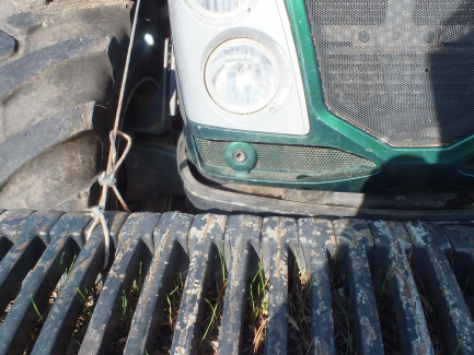 Zdjęcie przedmiotu: VALTRA T213 VERSU agricultural tractor