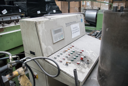 Zdjęcie przedmiotu: Technological line for the production of SICODAN condensers CONDENSER line