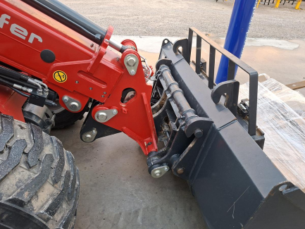 Zdjęcie przedmiotu: Ładowarka teleskopowa kołowa SCHAFFER 3650T