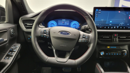 Zdjęcie przedmiotu: Ford Kuga 1.5 EcoBoost FWD ST-Line X aut