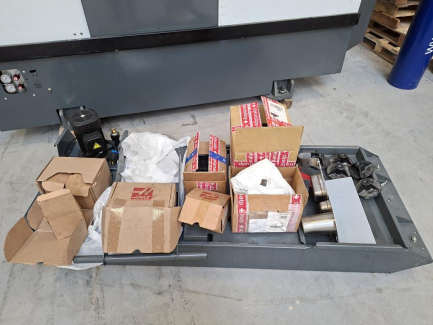 Zdjęcie przedmiotu: Токарний центр з ЧПУ HAAS ST-20Y