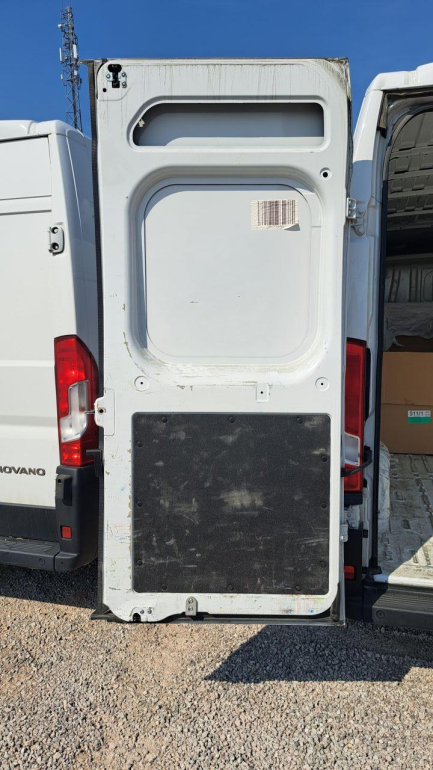 Zdjęcie przedmiotu: Opel Movano E6.4 3.5t L3H2