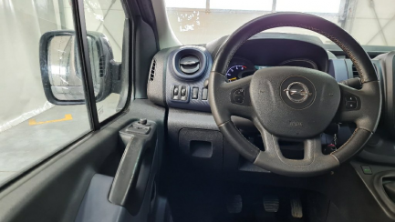 Zdjęcie przedmiotu: Opel Vivaro L2H1 2,9t 1.6 BiTurbo CDTI Euro 6 1598ccm - 125HP