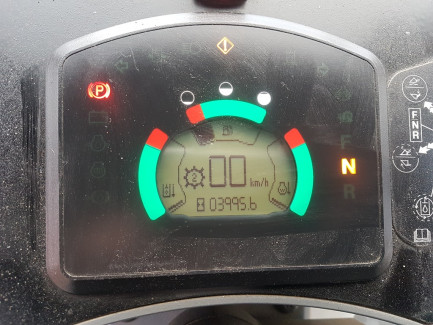 Zdjęcie przedmiotu: Ładowarka kołowa CATERPILLAR 908H2