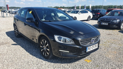Zdjęcie przedmiotu: Volvo V60 T2 momentum aut