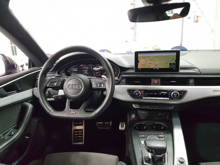 Zdjęcie przedmiotu: Audi Rs5 2.9 TFSI Quattro Tiptronic