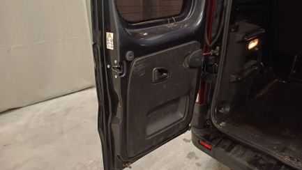 Zdjęcie przedmiotu: Renault Trafic Combi 2.0 dCi E6d 3.1t L2 Equilibre EDC