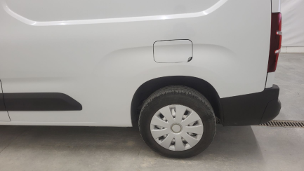 Zdjęcie przedmiotu: Opel Combo Basic E Cargo