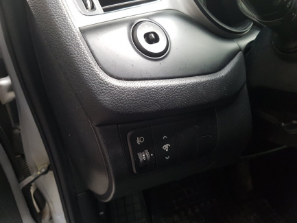 Zdjęcie przedmiotu: Kia Cee'd 1.6 CRDi M