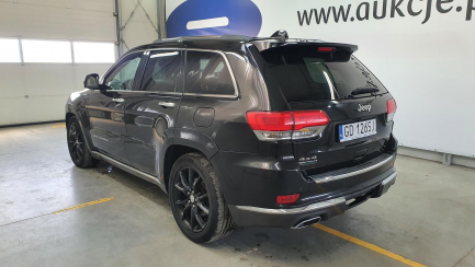 Zdjęcie przedmiotu: Jeep Grand-cherokee 3.0 CRD Overland Summit