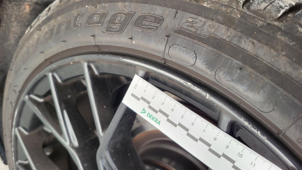 Zdjęcie przedmiotu: BMW 318d Sport Line aut Oświadczenie o utracie DR